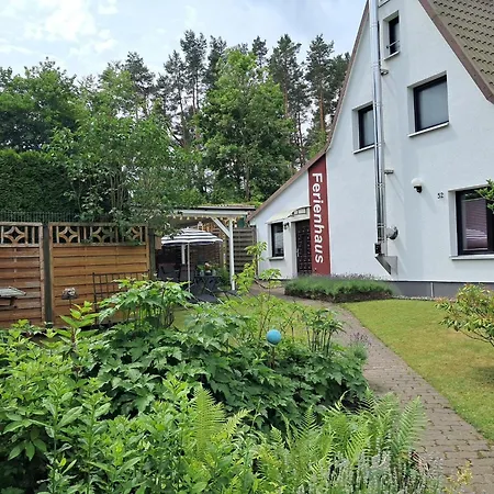 Borgwall - 50 Meter Vom Feriehus *